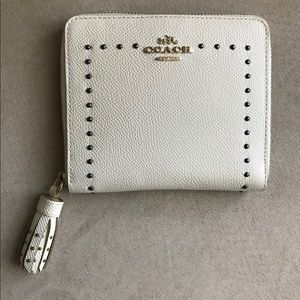 Coach Crossgrain Wallet with Border Rivets